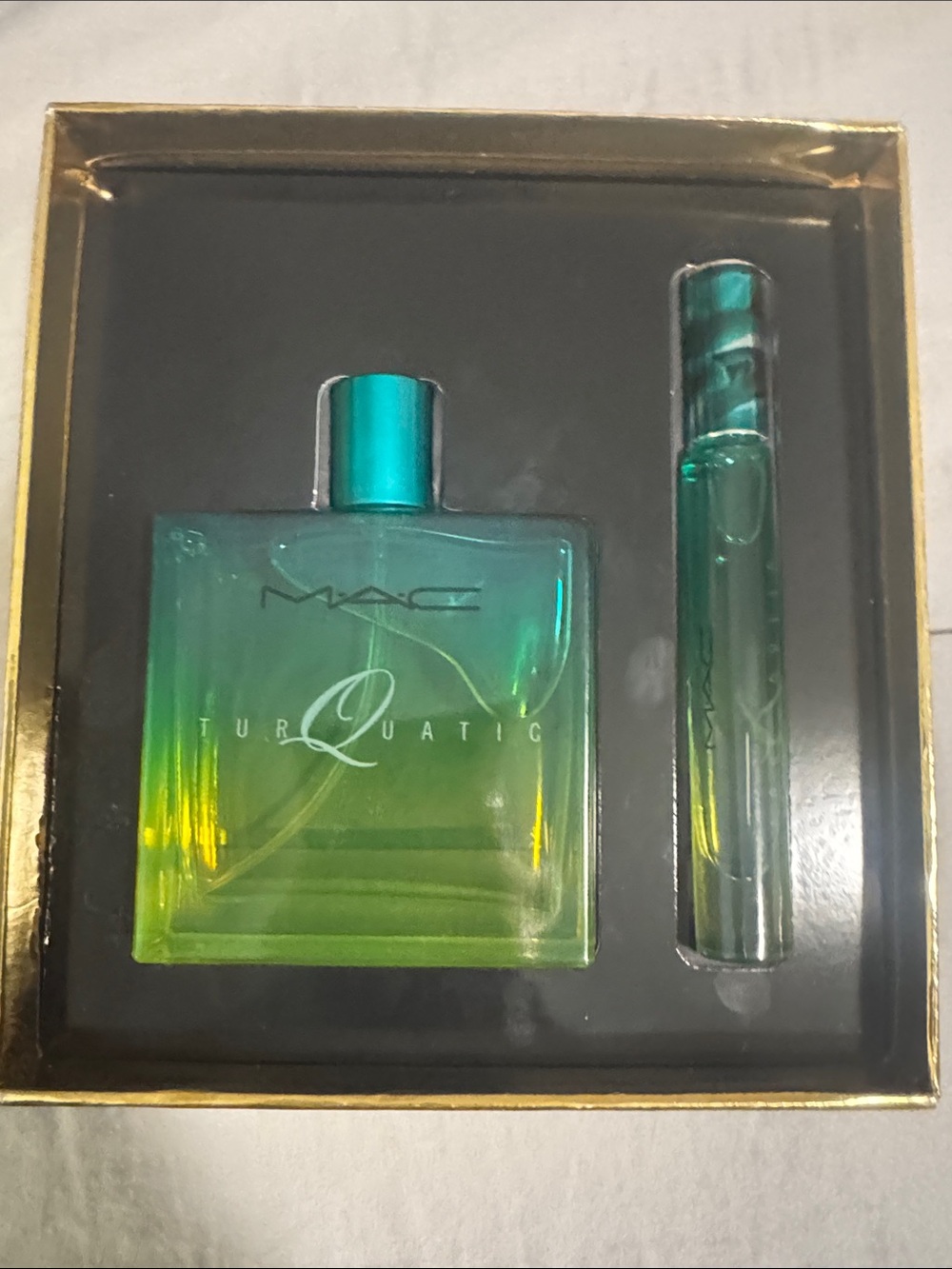 MAC Cosmetics Turquatic Green Gradient Fragrance Set